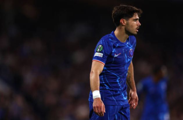 Neto chơi bùng nổ trong hiệp 2.